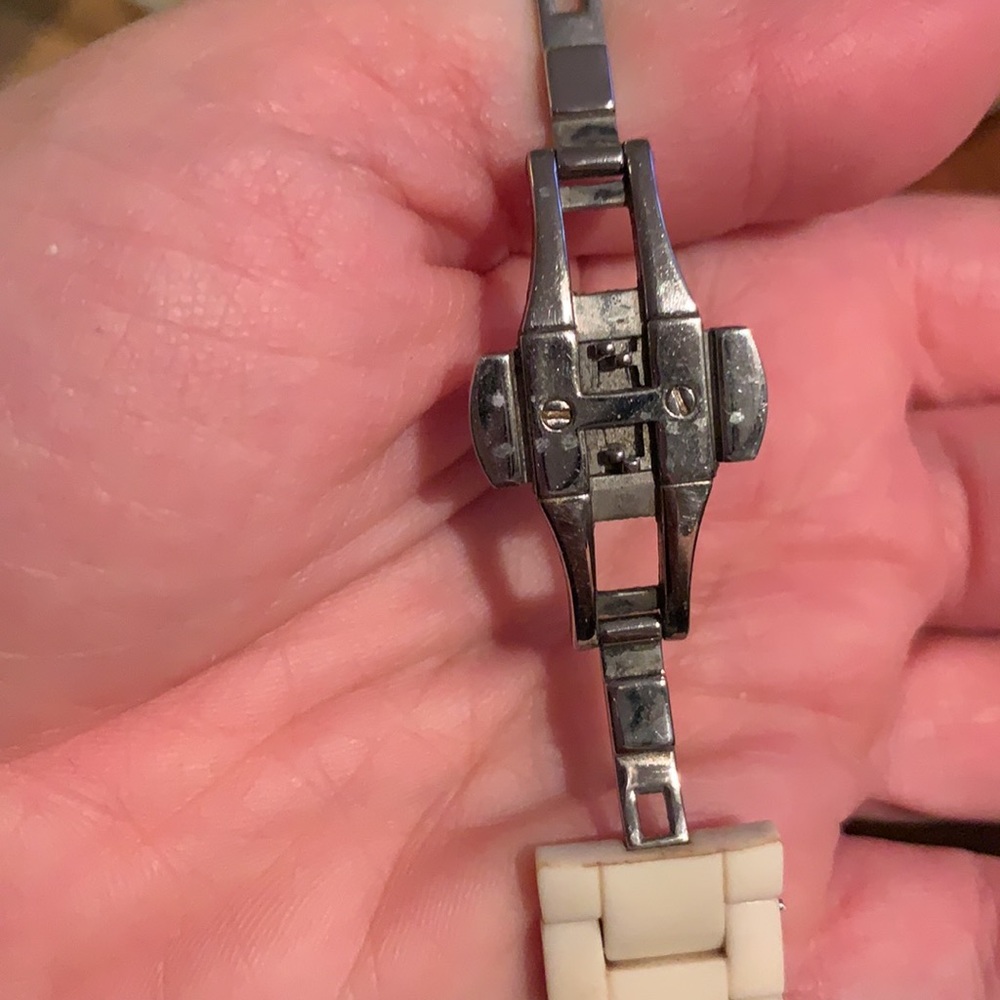 Michael Kors White watch - Picture 4 of 8
